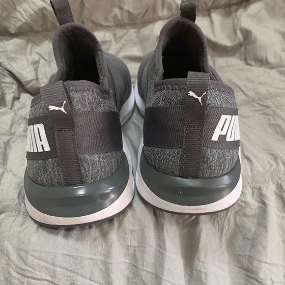 Womens puma prowl slip on sneakers/shoe size 8 EUC - Picture 10 of 12